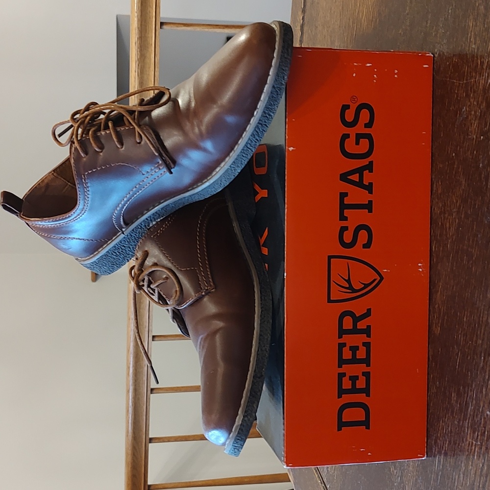 Big Boy size 7 Leather dress shoes with box